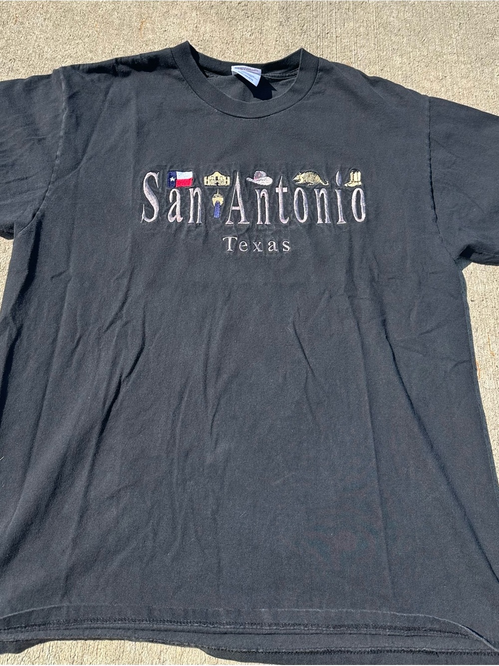 Vintage San Antonio Texas Black Souvenir Tee
